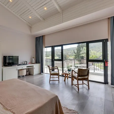 Enki Suess Отель