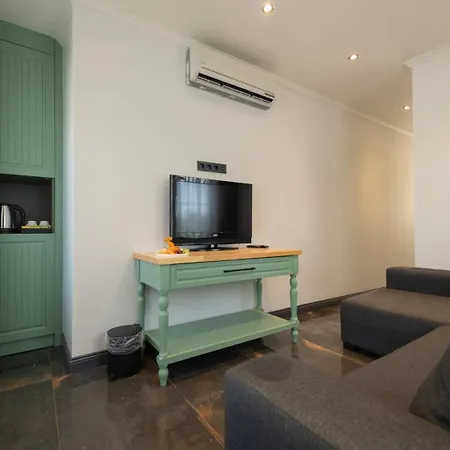 Enki Suess * Alaçatı